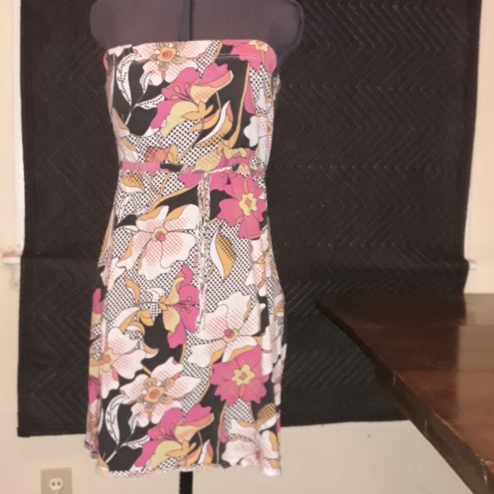 Sleeveless Floral Sundress 90s